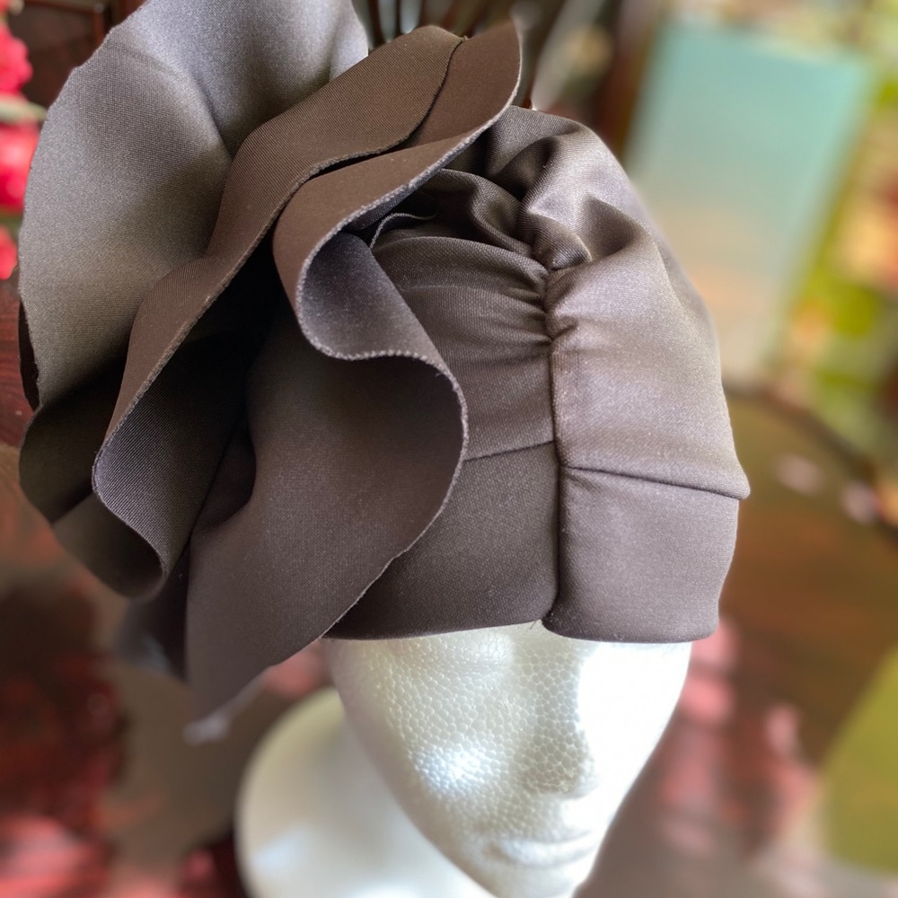 Stylish bonnets/hat